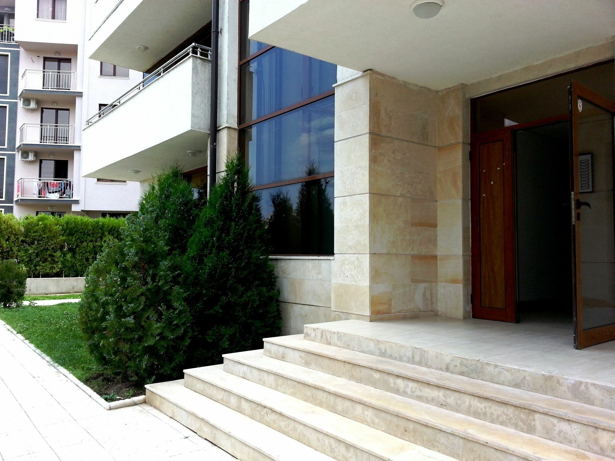 Eden - Menada Apartments Sunny Beach Exterior foto